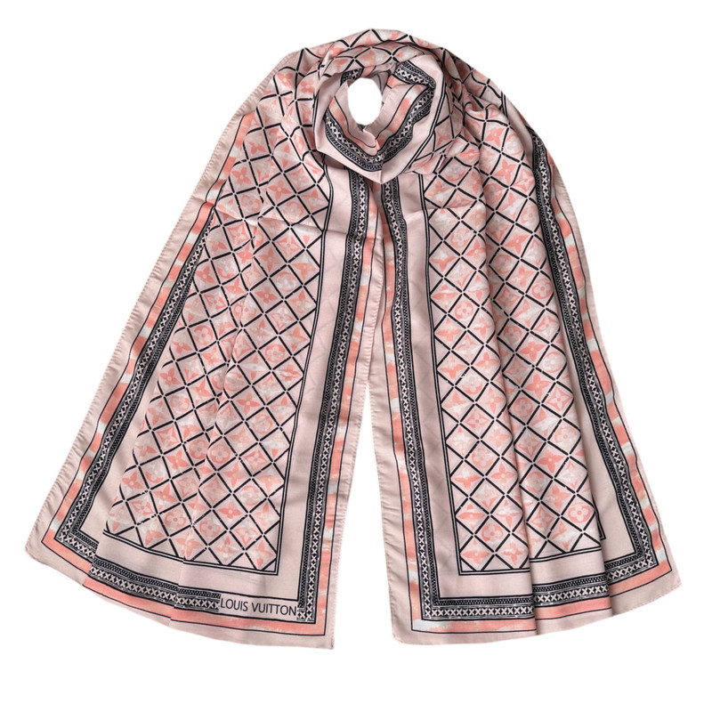 شال زنانه مدل نخی لوزی گلدار