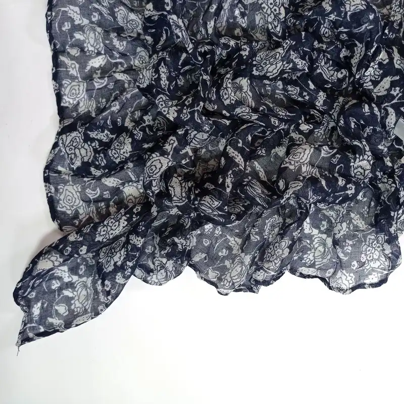 شال زنانه آی ام مدل چین دار