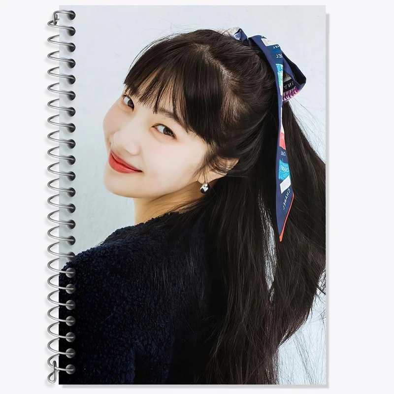 دفتر زبان 50 برگ خندالو مدل دو خط طرح جوی گروه رد ولوت Red Velvet کد 19646