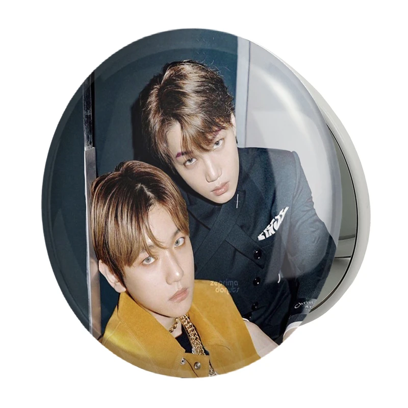 آینه جیبی خندالو طرح گروه اکسو EXO مدل تاشو کد 13593 