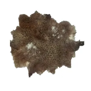 فرش پوست مدل گوسفندی پشمی کد 8