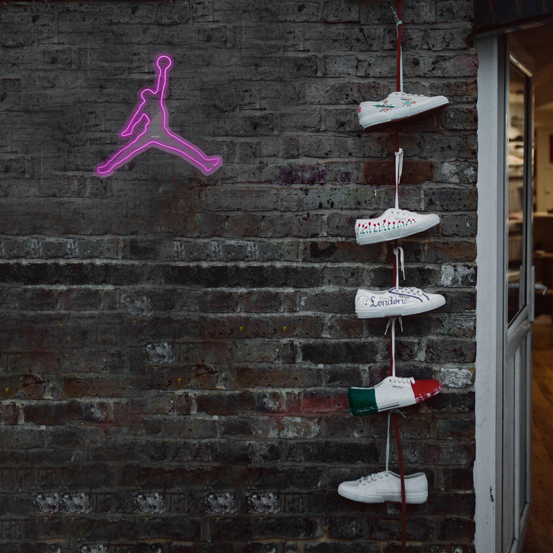 چراغ دیواری نئون دیزاین طرح Jordan_PN