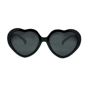 عینک آفتابی بچگانه مدل قلبی کد 1420.4