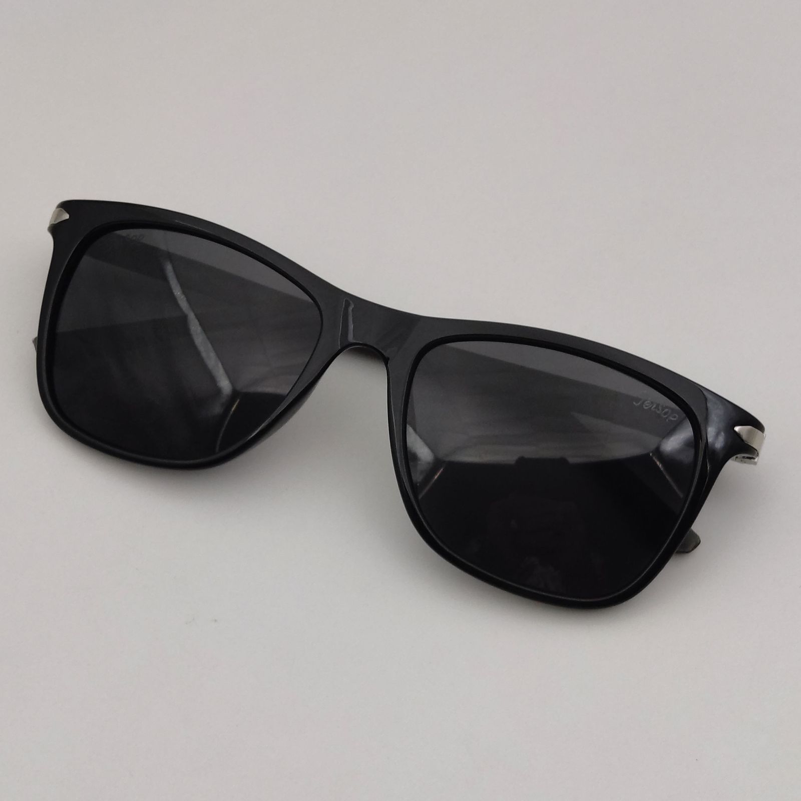عینک آفتابی ویفرر پلاریزه پرسول مدل TR8075 -  - 9