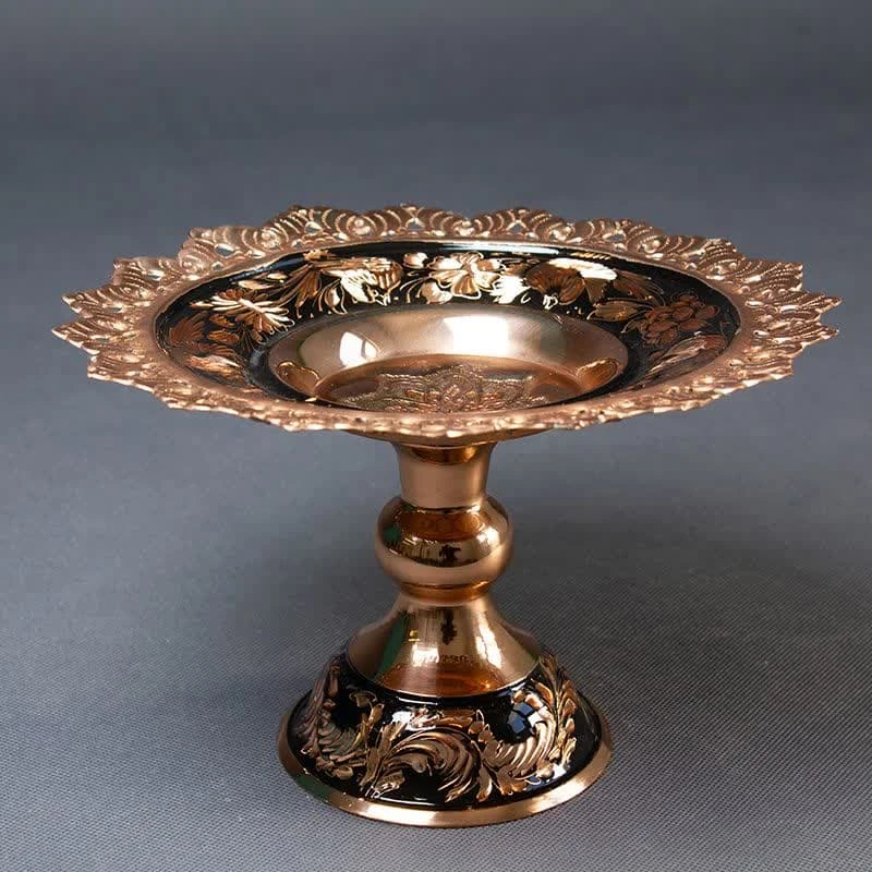 عکس شماره 3 : شیرینی خوری مسی طرح الماس تراش مدل l04