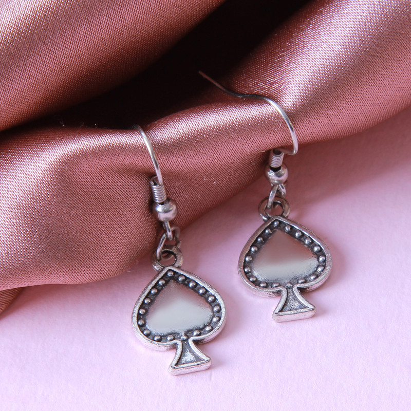 گوشواره دخترانه مدل فانتزی کد GZN_056 گوشواره دخترانه مدل فانتزی کد GZN_056