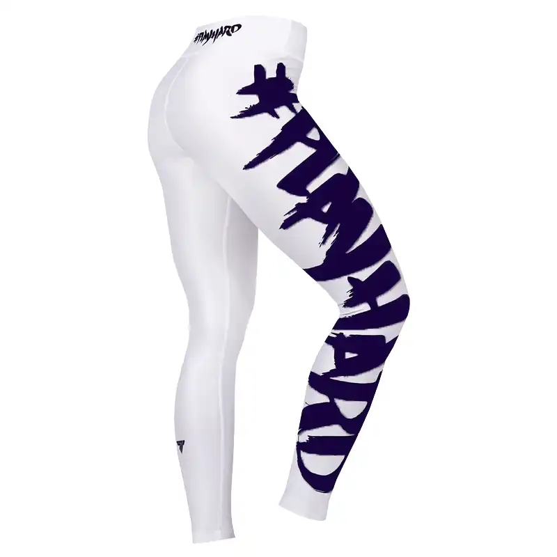 لگینگ ورزشی زنانه ترِک ویر مدل Play Hard