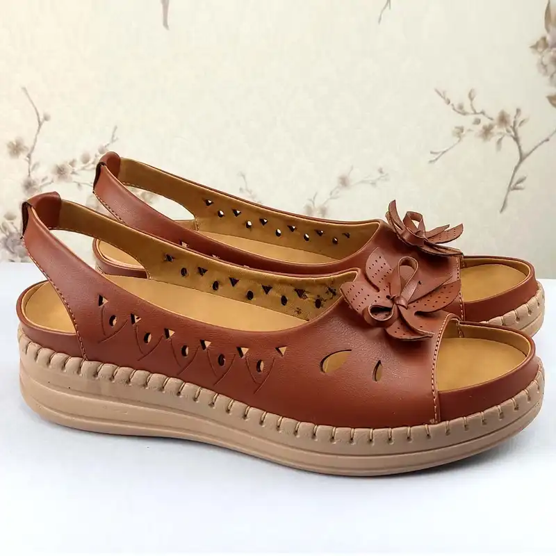 صندل زنانه مدل دنیز