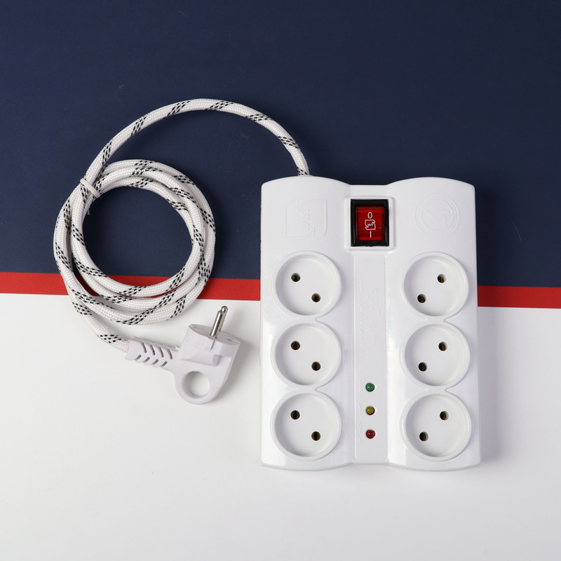 محافظ ولتاژ کاوه مدل کنفی پارچه‌ای کد 1.5M