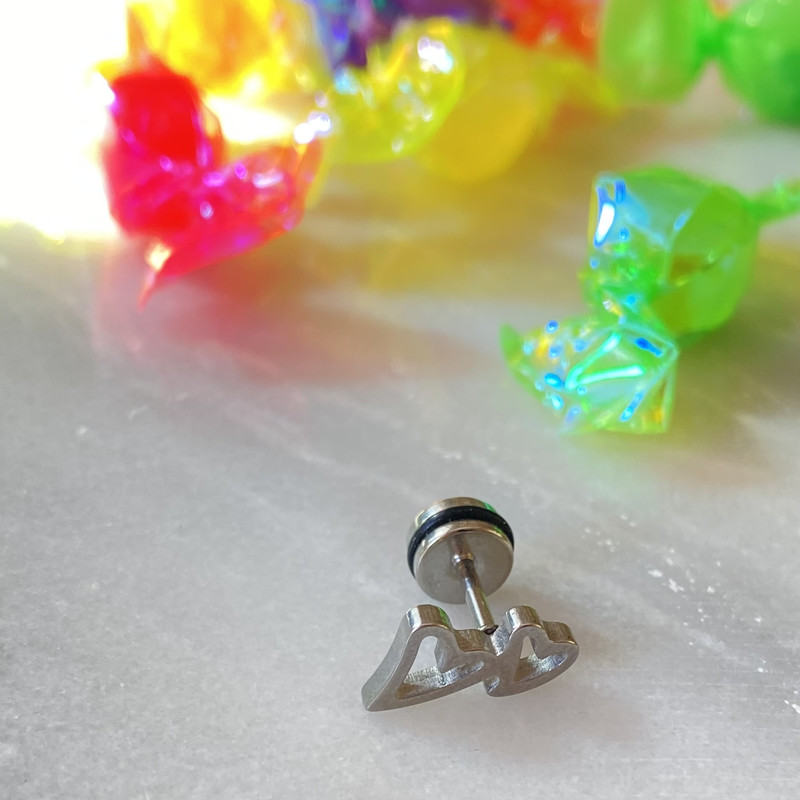 پیرسینگ گوش مدل قلب