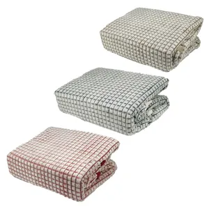پتو مسافرتی طرح چهارخونه سایز 160X220 سانتی متر مجموعه 3 عددی