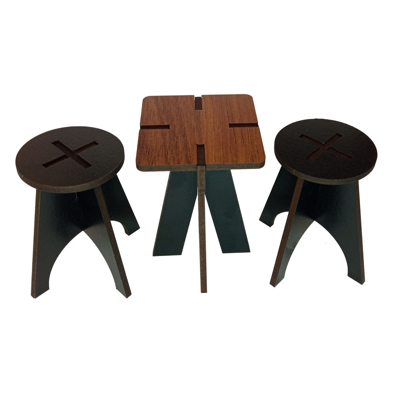 ماکت دکوری مدل میز و صندلی دونفره مجموعه 3 عددی