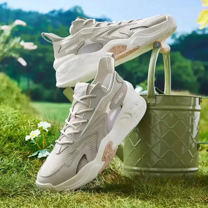 کفش پیاده روی مردانه 361 درجه مدل 672416601-2