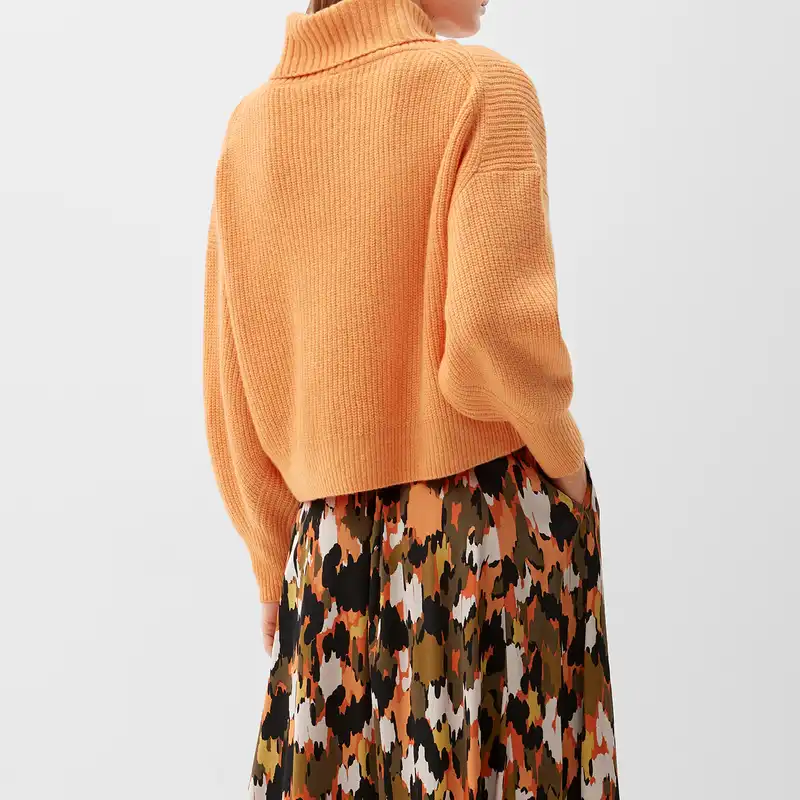 پلیور یقه اسکی زنانه اس.اولیور مدل 10.2.11.17.170.2120703