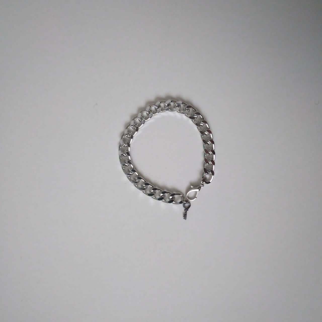 دستبند مدل زنجیری کلید