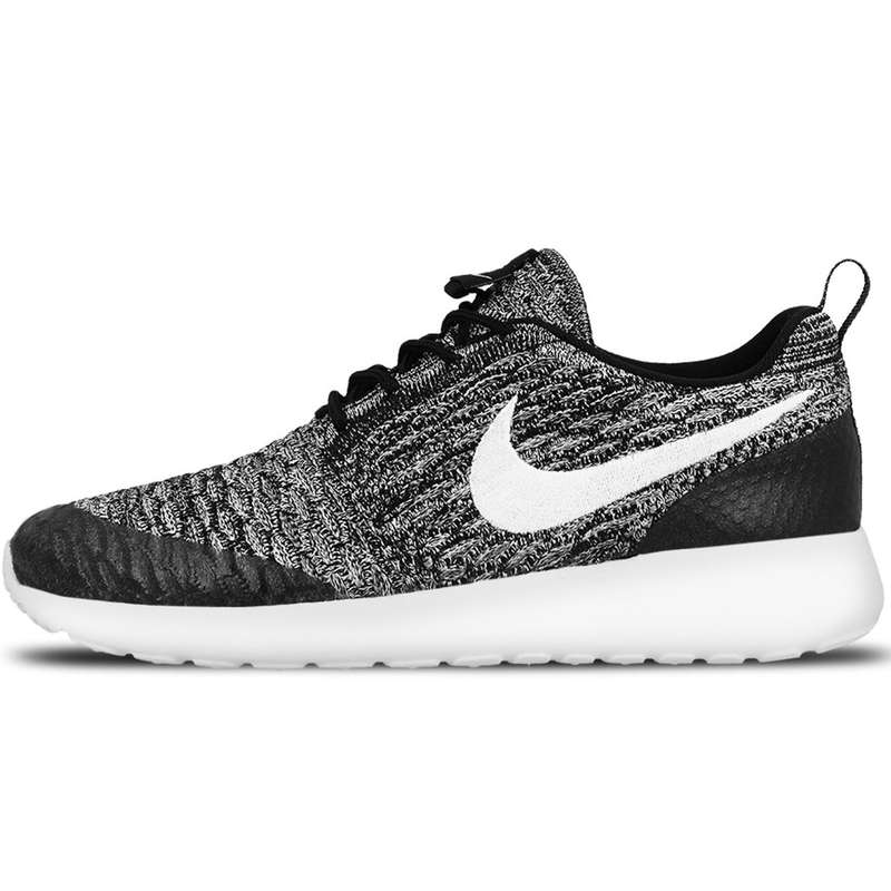 کفش راحتی زنانه نایکی مدل Roshe One