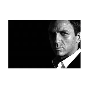Novinnaghsh Wooden Chassis Daniel Craig 01 Design