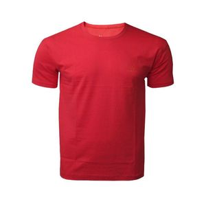 نقد و بررسی تی شرت آستین کوتاه مردانه مدل روانبخش رنگ قرمز توسط خریداران