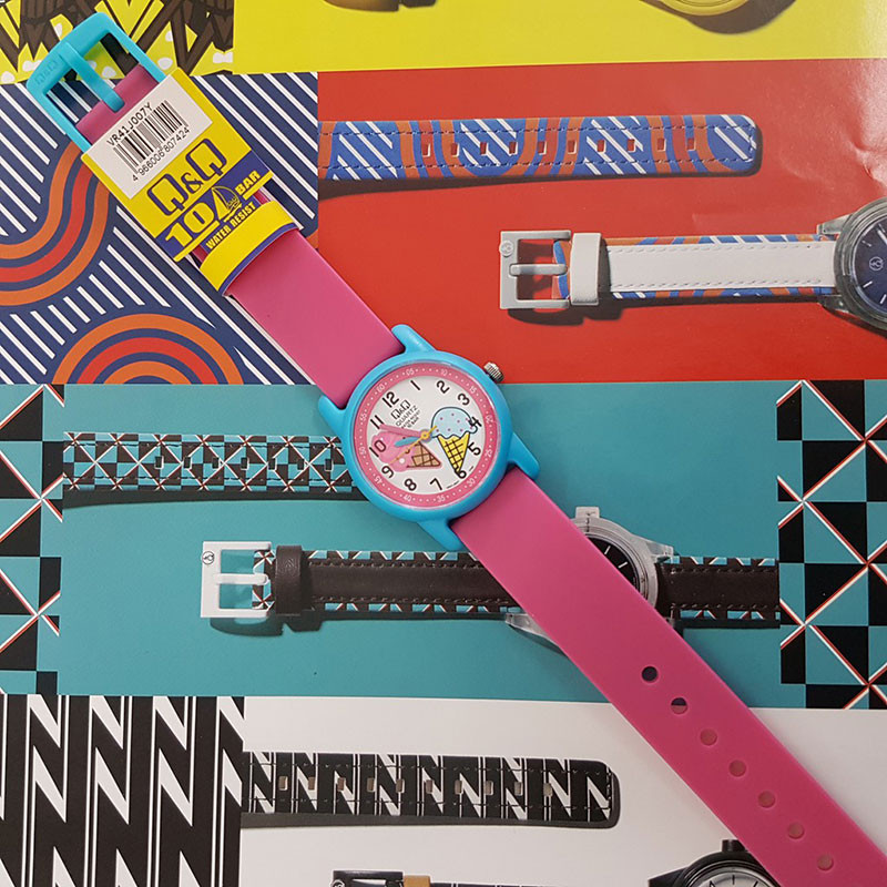 ساعت مچی عقربه ای کیو اند کیو بچگانه مدل vr41j007y