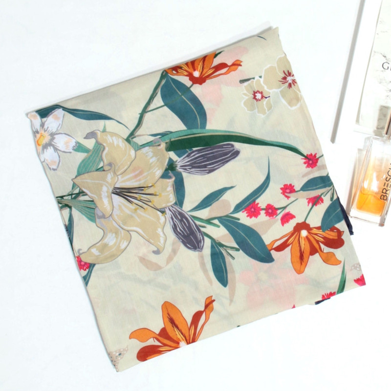 روسری زنانه آنالیا مدل بهاری کد 9860