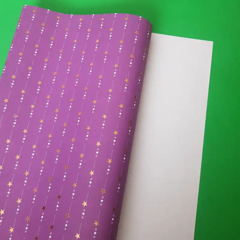 کاغذ کادو مدل ستاره 001 بسته 3 عددی