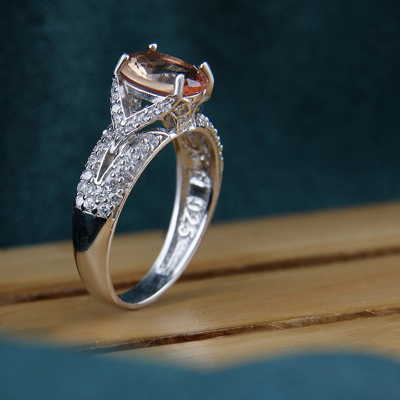 انگشتر نقره زنانه بازرگانی میلادی مدل سنگ الکساندریت نگین برلیان بدون ریزش آبکاری رادیوم کد AWR_1558 انگشتر نقره زنانه بازرگانی میلادی مدل سنگ الکساندریت نگین برلیان بدون ریزش آبکاری رادیوم کد AWR_1558