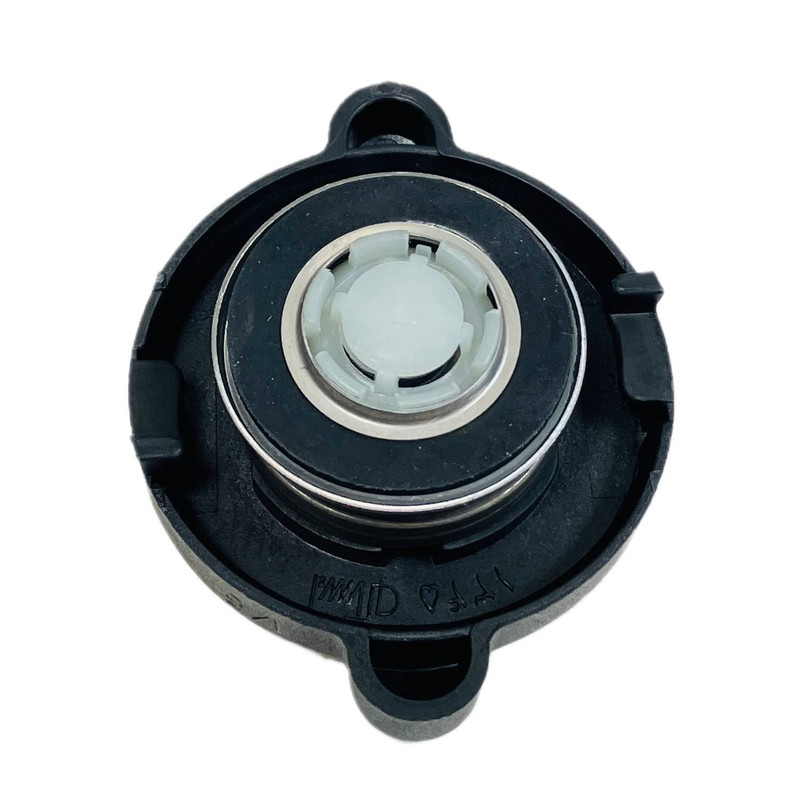 درب رادیاتور ایساکو کد 1700501199 مناسب برای پژو 405