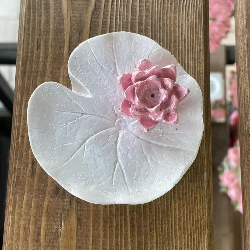 جاعودی مدل گل نیلوفر