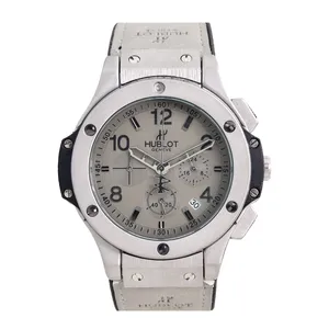ساعت مچی عقربه‌ای مردانه هابلوت مدل HUB003