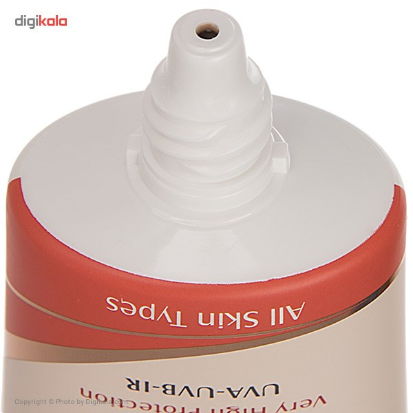 کرم ضد آفتاب الارو مدل Teinte Claire تحت لیسانس حجم 50 میلی لیتر