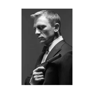 Novinnaghsh Wooden Chassis Daniel Craig 02 Design