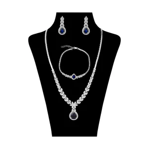 نیم ست نقره زنانه سینانر مدل SNR-R082