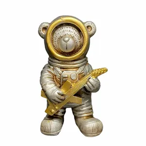 مجسمه مدل خرس فضانورد گیتار زن