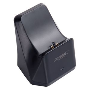 نقد و بررسی پایه شارژ دابی مدل TP5-0586 مخصوص DualSense توسط خریداران