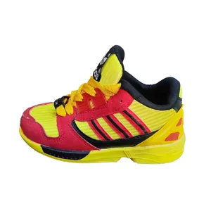 کفش پیاده‌روی بچگانه مدل zx2800