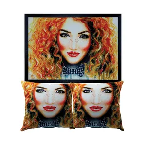 Rence S9-41029 Cushion with Tableau