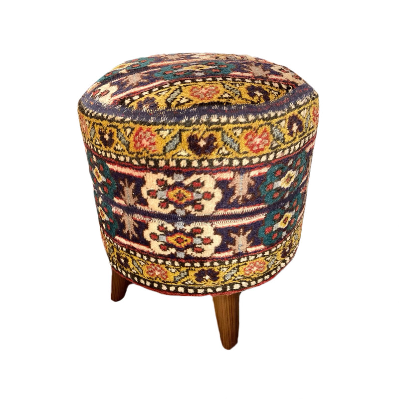 پاف طرح فرش کلاژ دلبافته کد1913 پاف طرح فرش کلاژ دلبافته کد1913