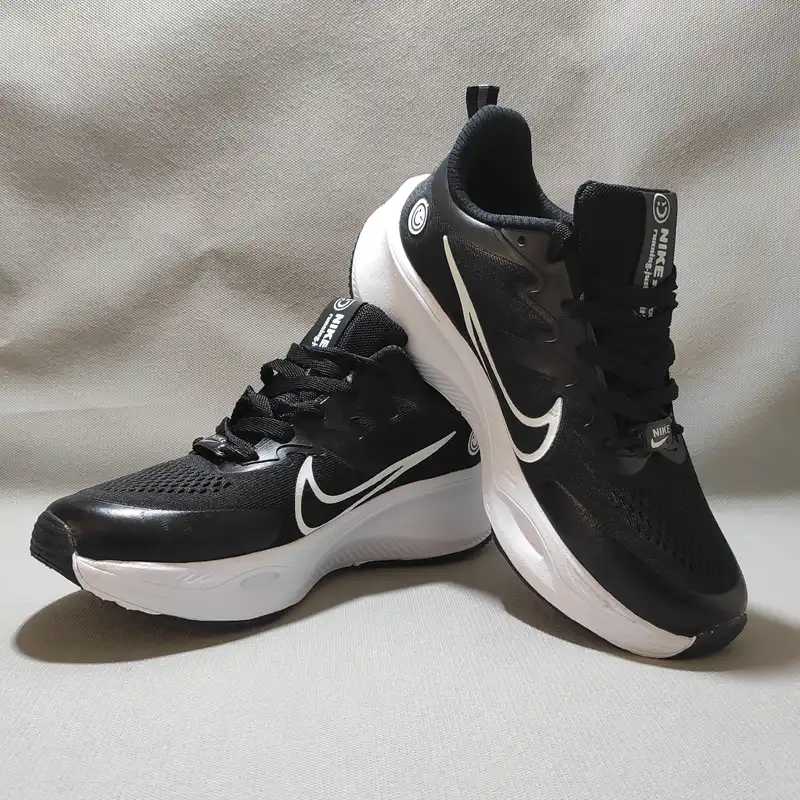 کفش پیاده روی زنانه مدل زوم ایکس اسمایلی