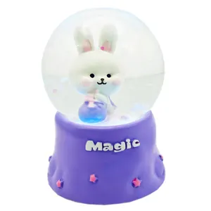 گوی چراغ‌دار مدل Magic طرح بچه خرگوش جادویی و کیسه هدیه کد D1623.15