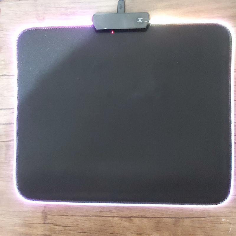 ماوس پد مخصوص بازی مدل GLOWING CooL RGB 3