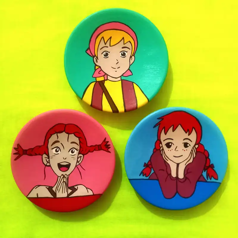 بشقاب دیوارکوب سفالی طرح فانتزی دخترانه نوستالژی مجموعه 3 عددی