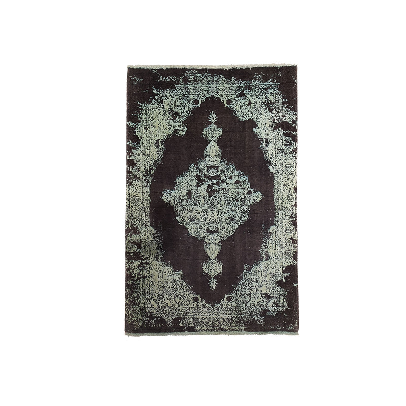 فرش دستبافت یک و نیم متری طرح لچک ترنج دشت چمن