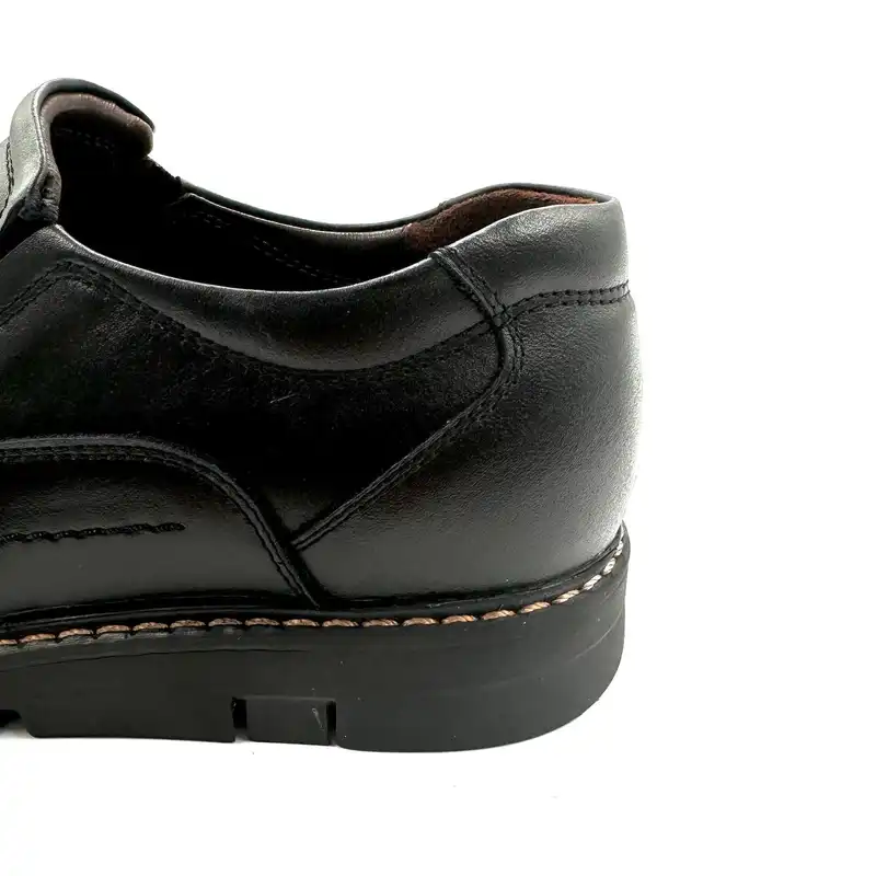 کفش روزمره مردانه چرم میخچی مدل V352