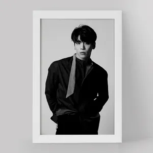تابلو خندالو مدل جونگهیون گروه شاینی Shinee کد 21353