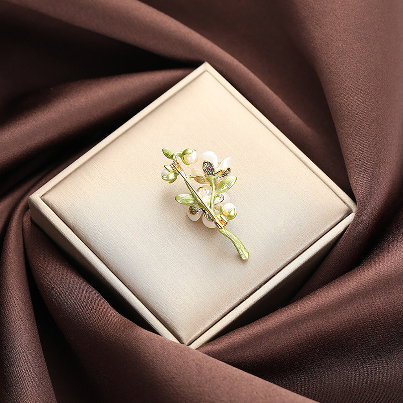 گل سینه زنانه مدل گل ارکیده کد 00914