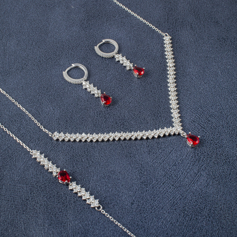 نیم ست نقره زنانه مدل یاقوت AMT-N147