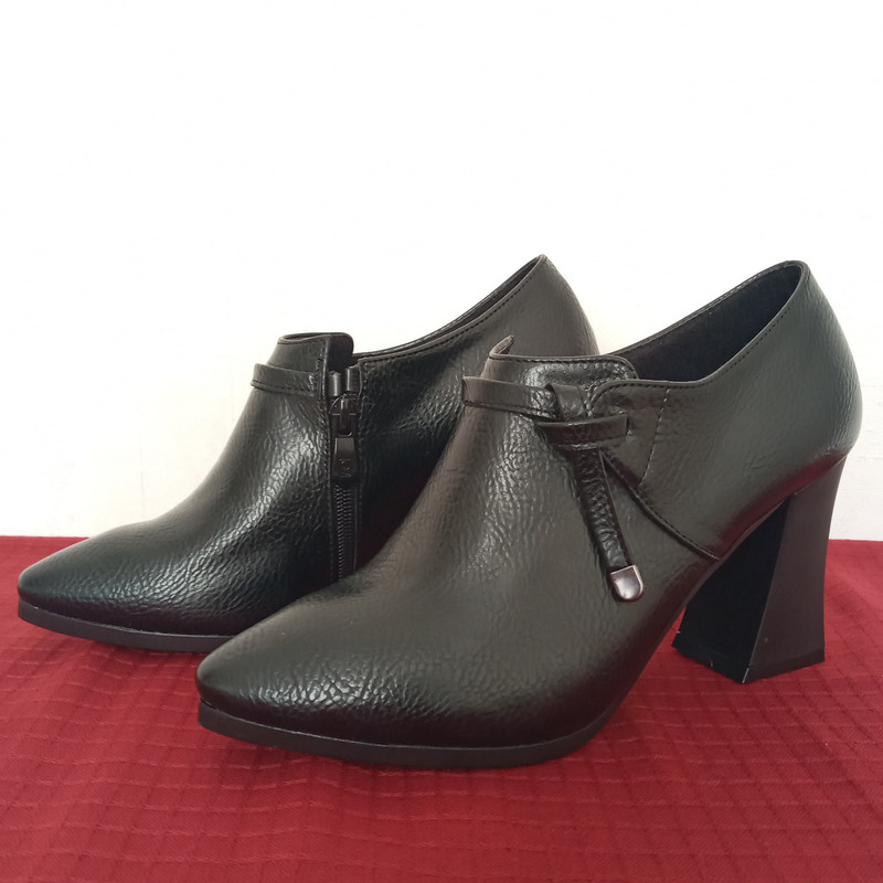 کفش زنانه مدل یک طرفه