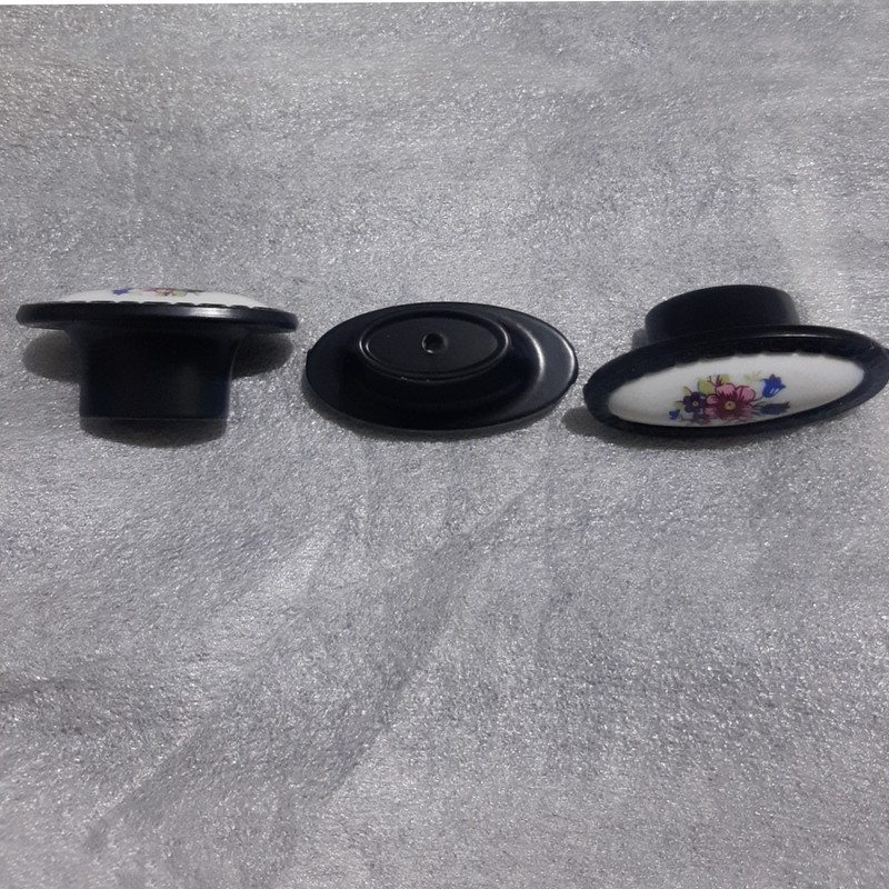 دستگیره کمد مدل تک پیچ pn3 سرامیکی بسته 3 عددی