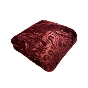 پتو نرمین طرح گل برجسته سایز 220x240 سانتی متر