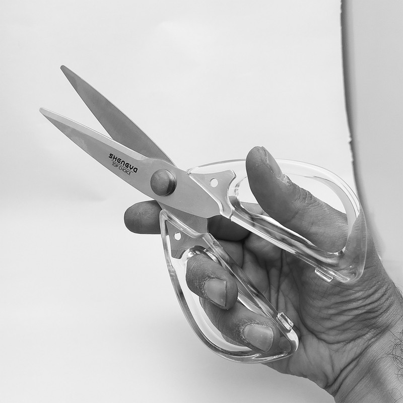 قیچی آشپزخانه شنگیا مدل شیشه ای